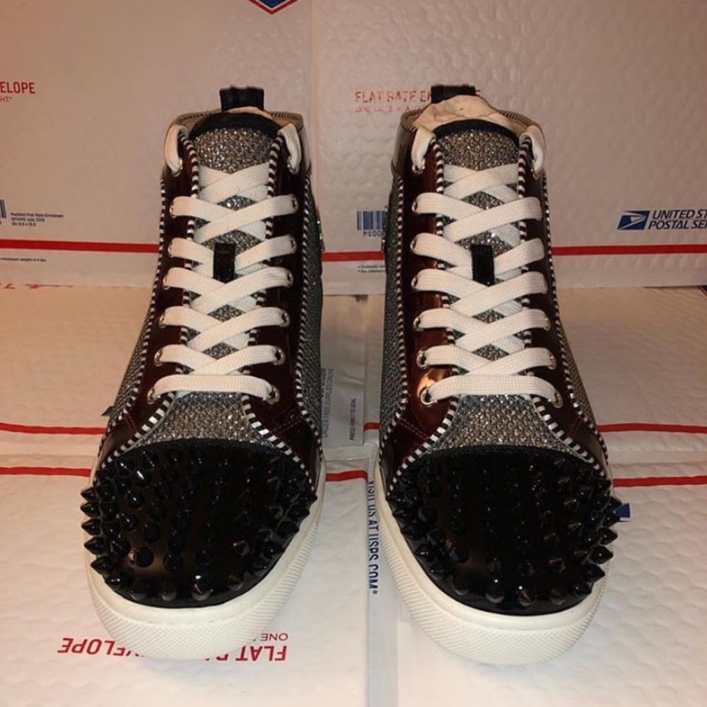 Christian Louboutin Spike Oralto Flats